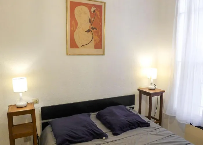 Apartment Vieux By Interhome Nizza